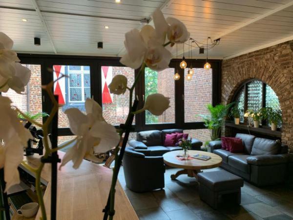 Burg Wassenberg Hotel ภายนอก รูปภาพ